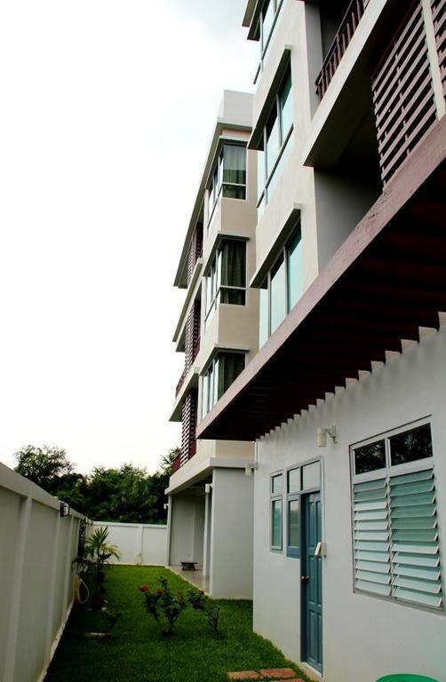 The Meet Green Apartment Banguecoque Exterior foto